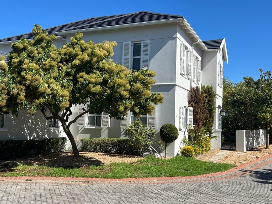 To Let 3 Bedroom Property for Rent in Val De Vie Estate Western Cape
